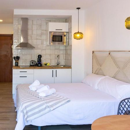 Apartment Carihuela Beach Malaga Torremolinos Ngoại thất bức ảnh