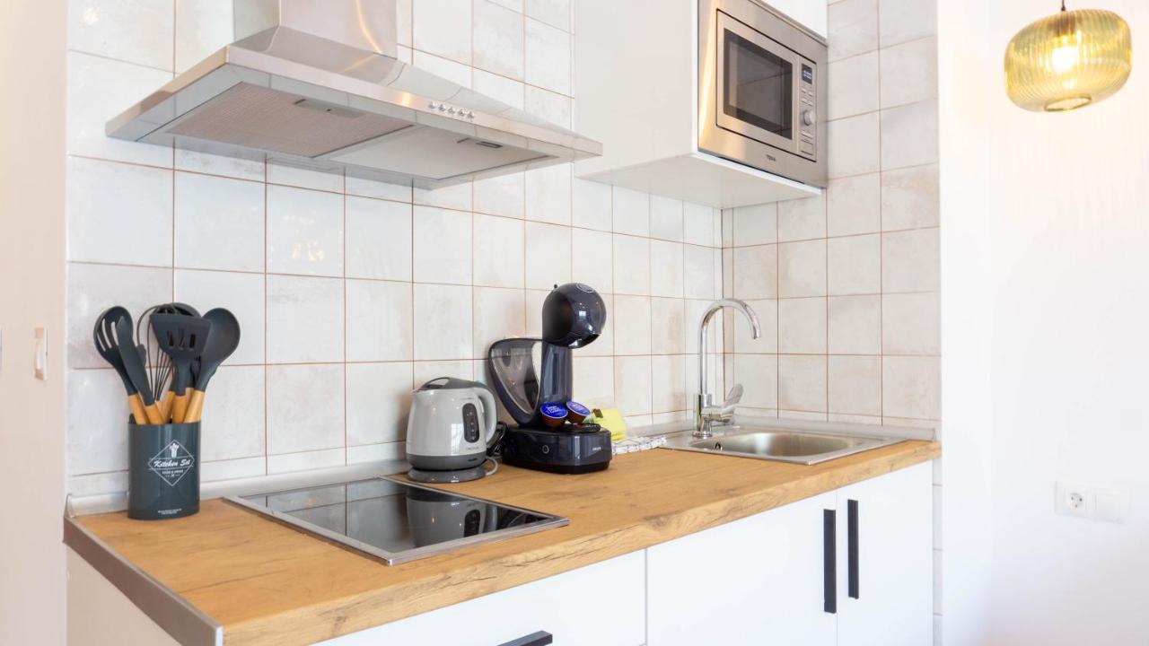 Apartment Carihuela Beach Malaga Torremolinos Ngoại thất bức ảnh