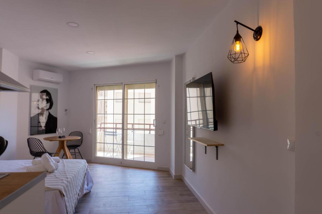 Apartment Carihuela Beach Malaga Torremolinos Ngoại thất bức ảnh