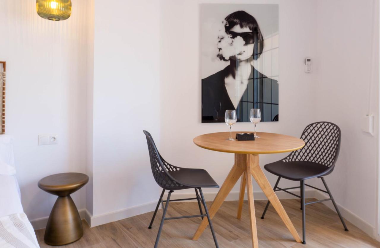 Apartment Carihuela Beach Malaga Torremolinos Ngoại thất bức ảnh